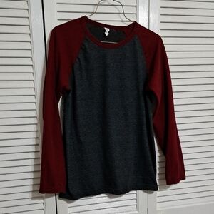 Long Sleeve Raglan Shirt